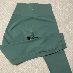 Lululemon leggings palm court color line green